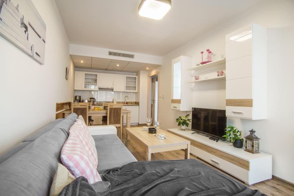 Mojemiedzyzdroje 402 Apartman Kültér fotó