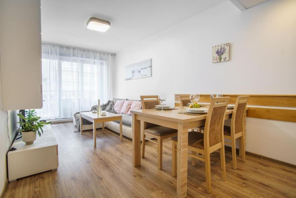 Mojemiedzyzdroje 402 Apartman Kültér fotó