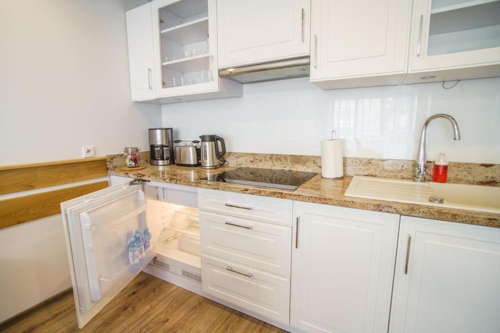 Mojemiedzyzdroje 402 Apartman Kültér fotó